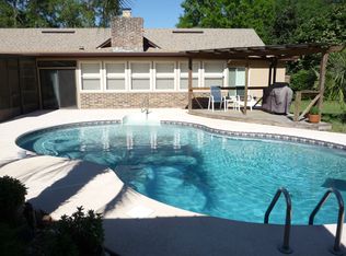 1204 Surrey Gln, Middleburg, FL 32068