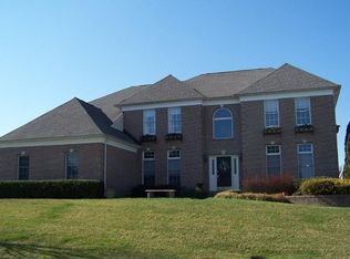 123 Oakmont Dr, Moorestown, NJ 08057