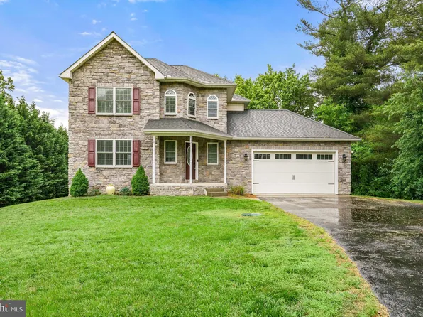 411 Delaware Ave, Elkton, MD 21921