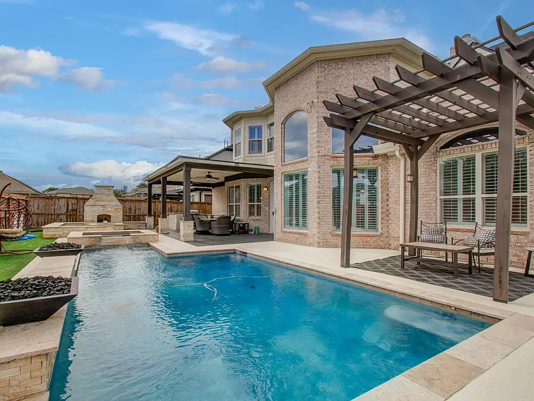18807 Oriole Point Ct — Photo 47