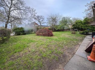 13119 233rd St, Jamaica, NY 11422