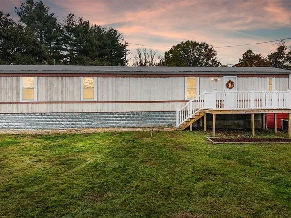 4481 Raccoon Pl, Dublin, VA 24084