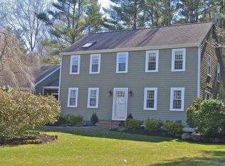 174 Edgewater Dr, Pembroke, MA 02359