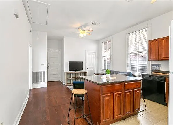 2231 S Carrollton Ave #D — Photo 12