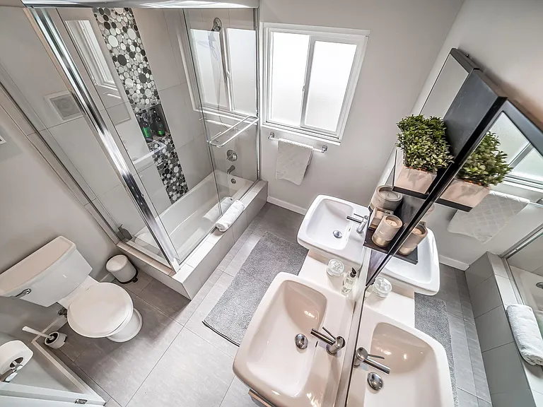 5751 Corteen Pl — Photo 17