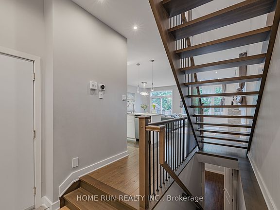 5th image of 14 Camil St