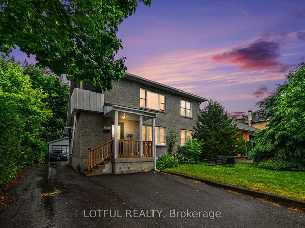 2427 Chasseur Ave, Ottawa, ON