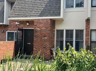 1593 Lafayette Dr, Columbus, OH 43220