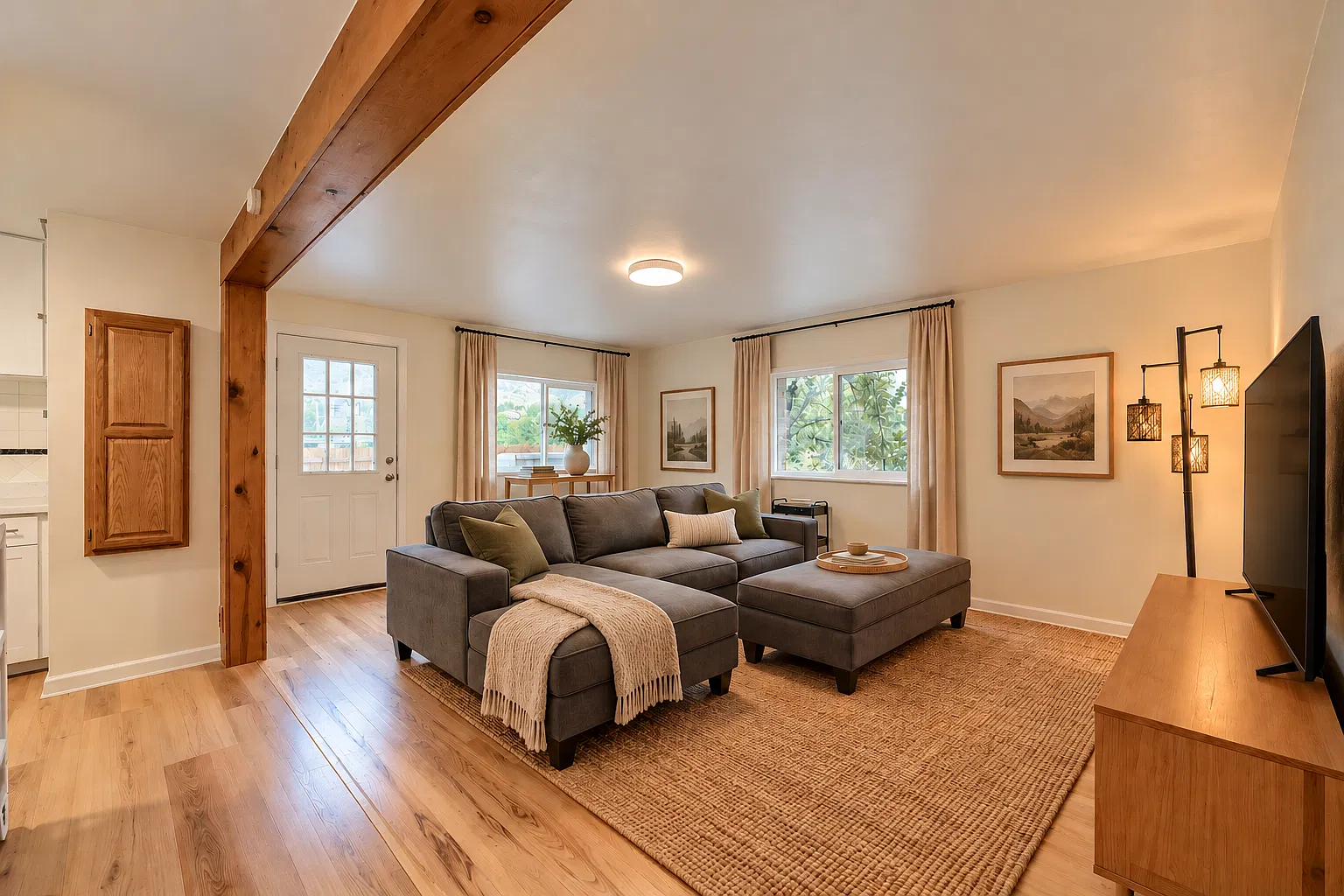 2 bed, 938 sqft, $3,200 — Photo 2