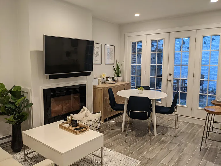 12 Melrose St #1 — Photo 3