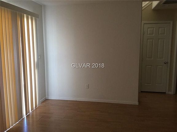 4th image of 10452 Armand Ave