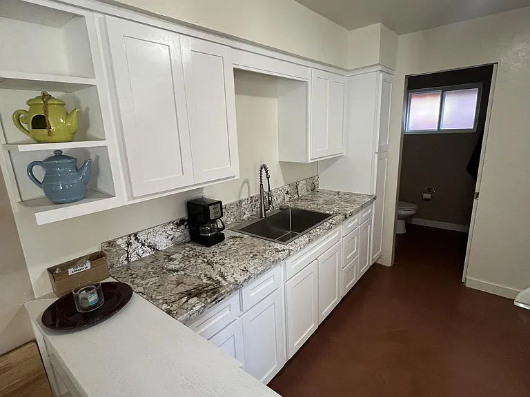 3347 E Seneca St #3 — Photo 4