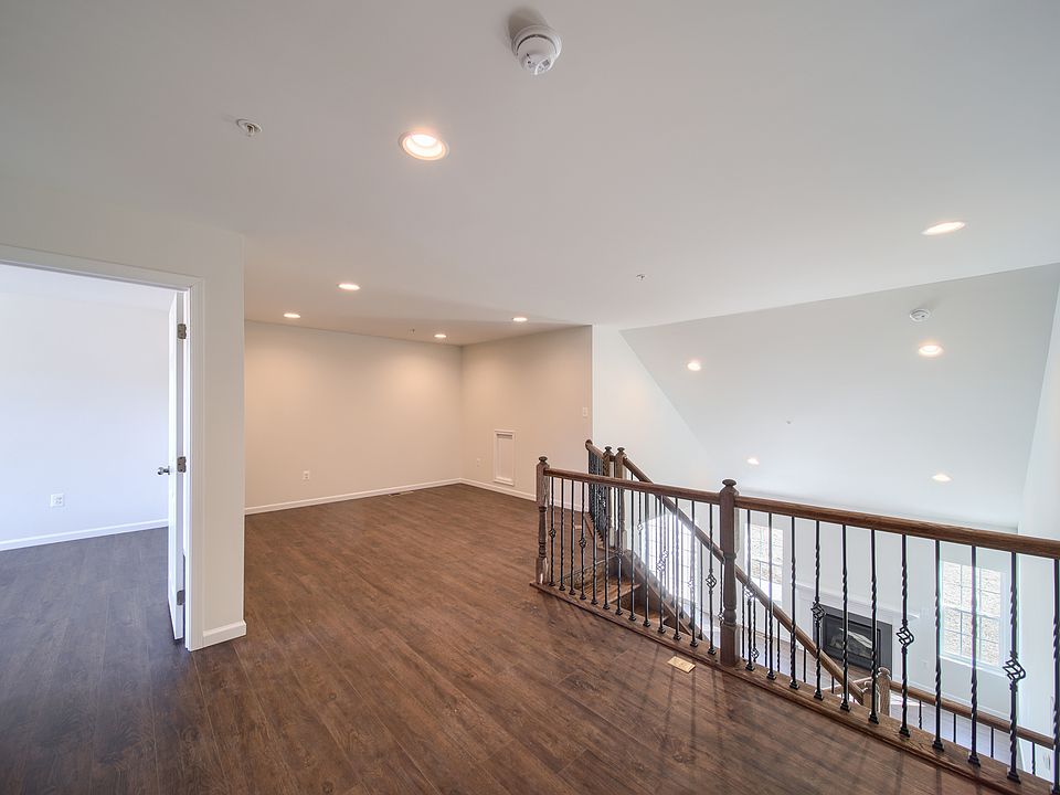 Hall Loft