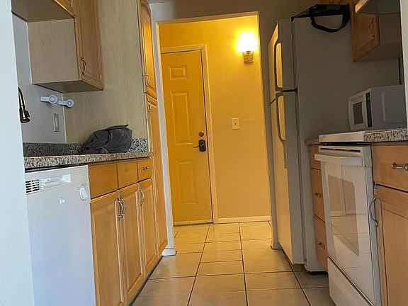 5th image of 11566 7th Ln N APT 1210