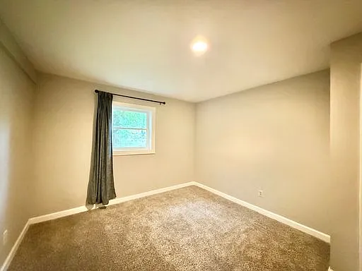 2809 Newark Dr — Photo 26