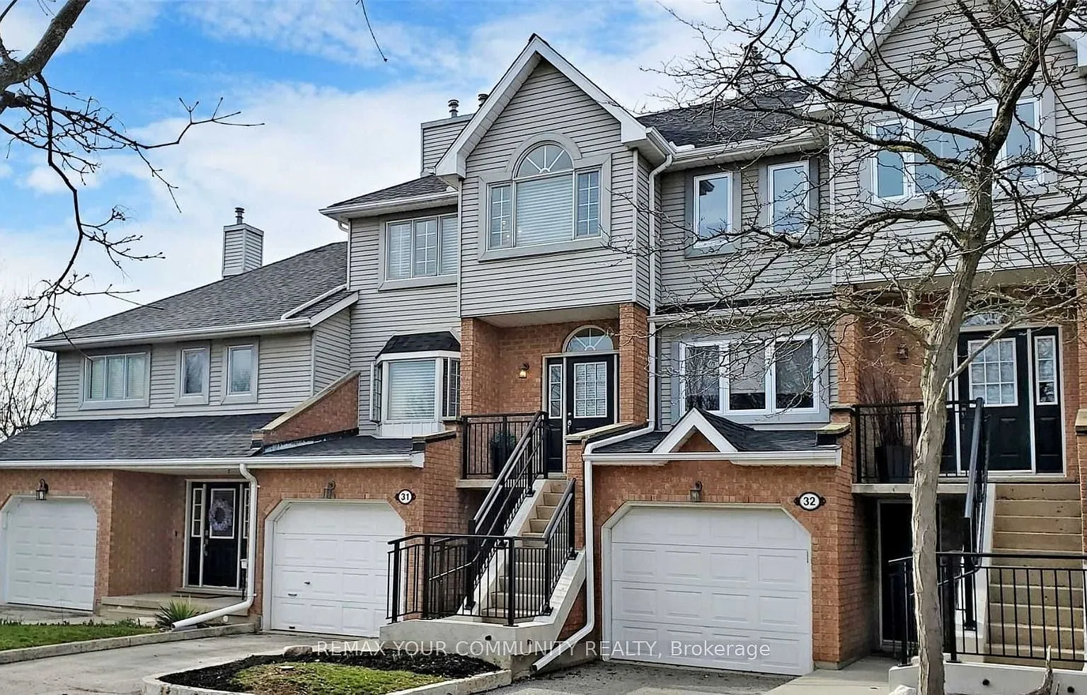 3 bed, $2,800 — Photo 1
