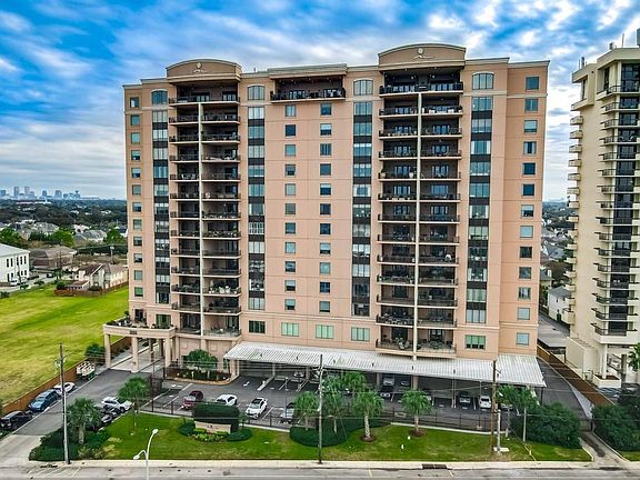 2nd image of 232 Lake Marina Ave APT 8A