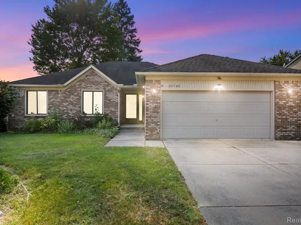 35745 Drake Dr, Sterling Heights, MI 48310