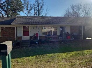 1301 Ashley Ln, Tahlequah, OK 74464