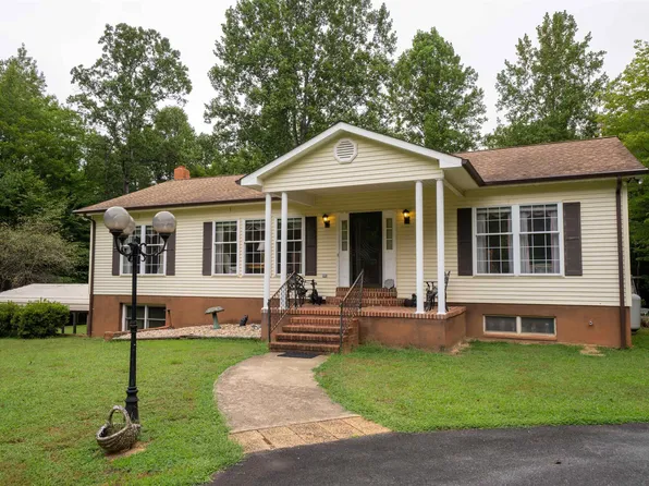 842 Poindexter Rd, Louisa, VA 23093