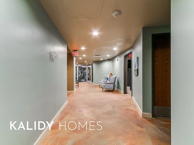 5900 Mosteller Driveunit 164founders Ter — Photo 14