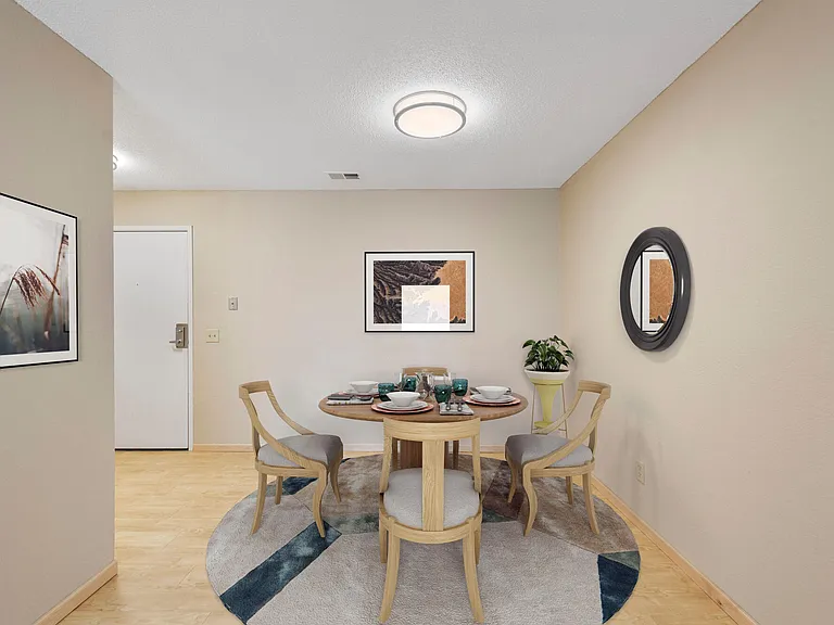 Forest Place Apartments — Photo 3