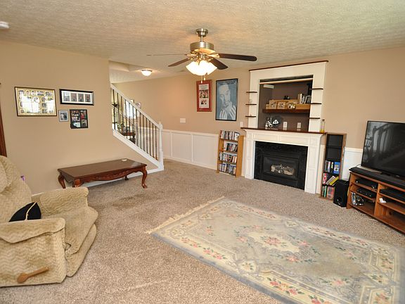5th image of 2534 Hickory Pine Ln