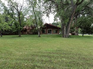 745 Front Range Rd, Littleton, CO 80120