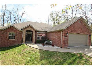 1st image of 19 Allington Dr