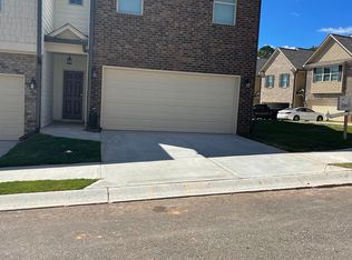203 Beau St, Lilburn, GA 30047