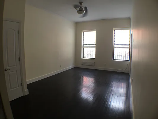 Rented by Newcastle Realty Services | media 35