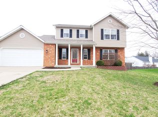 108 Sundown Rdg, Maryville, IL 62062