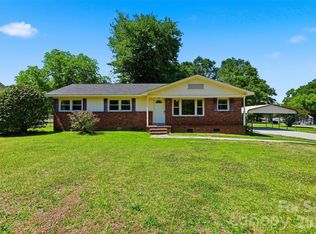 506 Providence Rd, Lancaster, SC 29720