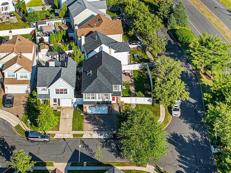 41 Tall Oaks Ct — Photo 57