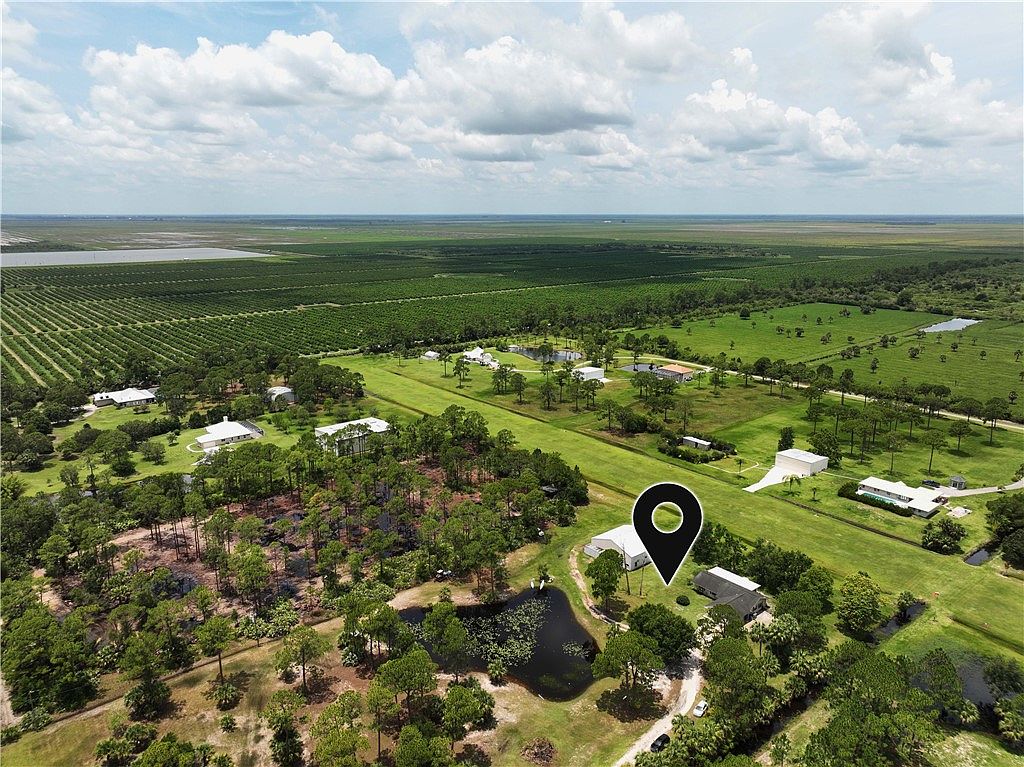 2325 82nd Ave SW, Vero Beach, FL 32968 Zillow