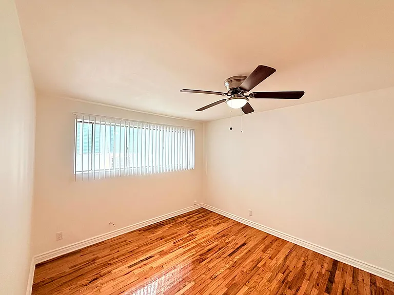 1323 N. Bronson Avenue — Photo 19
