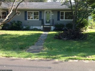 40311 Bay Dr, Mechanicsville, MD 20659