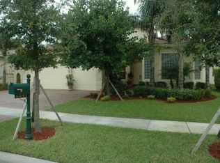 4911 SW 185th Ave, Miramar, FL 33029