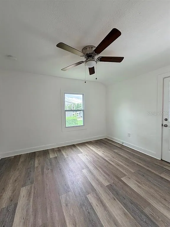 1 bed, 1.0 bath, 720 sqft, $1,100 — Photo 4