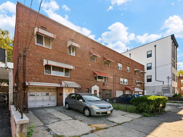 2026 Kennedy Boulevard image 2 of 13