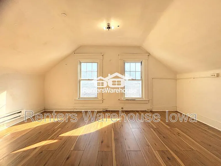 1171 21st St #2 — Photo 13