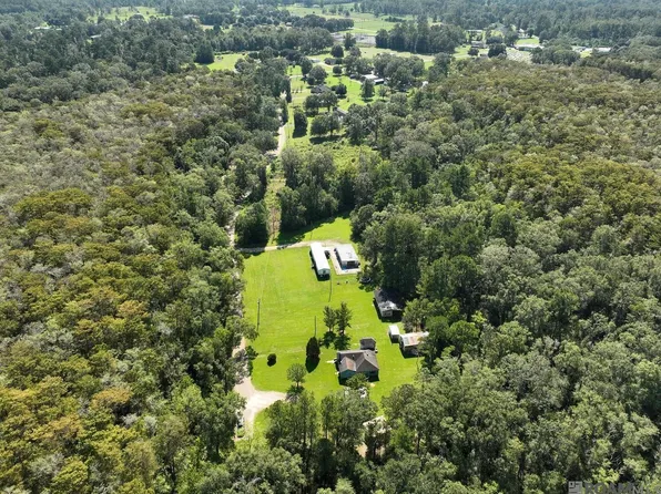 15600 Ridge Rd, Maurepas, LA 70449