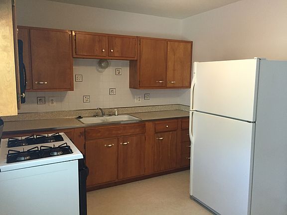 4th image of 1934 Osage St