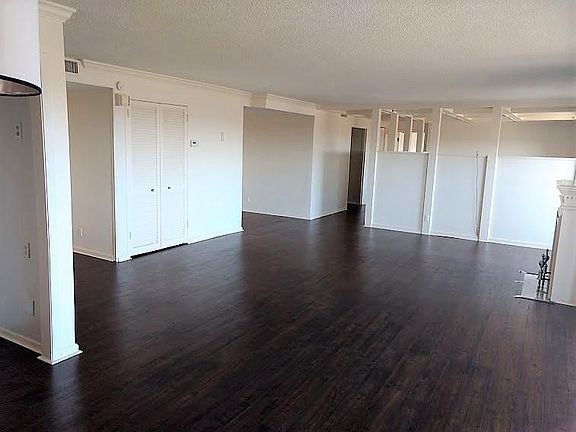 Living Room 3