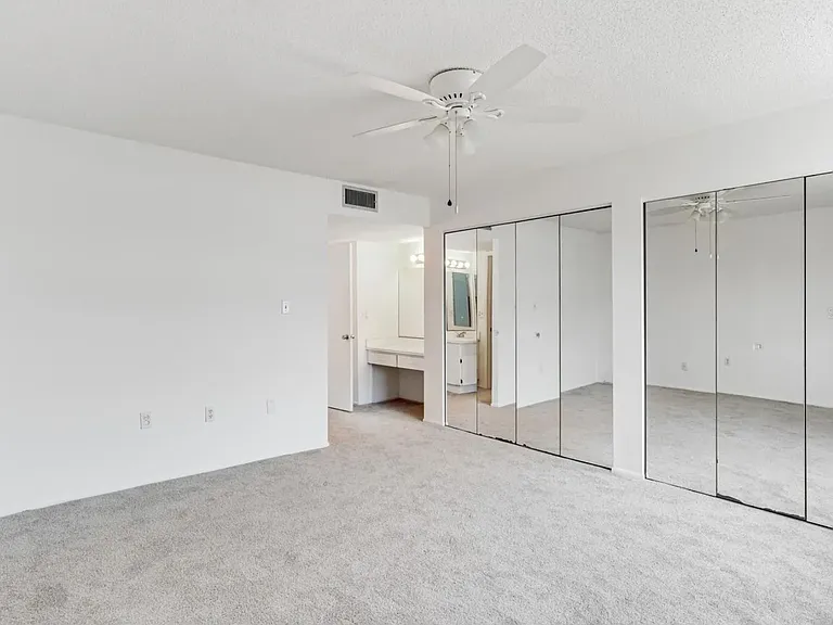 14800 Walsingham Rd #502 — Photo 5
