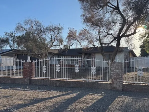 3055 Santa Margarita St, Las Vegas, NV 89146