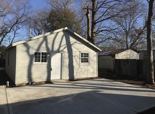 312 W Austin Ave #B, Pasadena, TX 77502