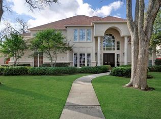 6738 Lakehurst Ave, Dallas, TX 75230