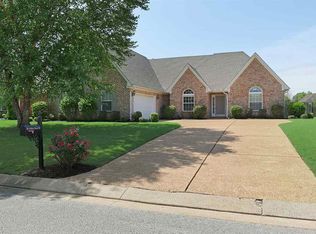 86 Walnut Crk, Jackson, TN 38305