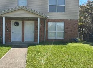 2209 Octavia Dr, Chalmette, LA 70043